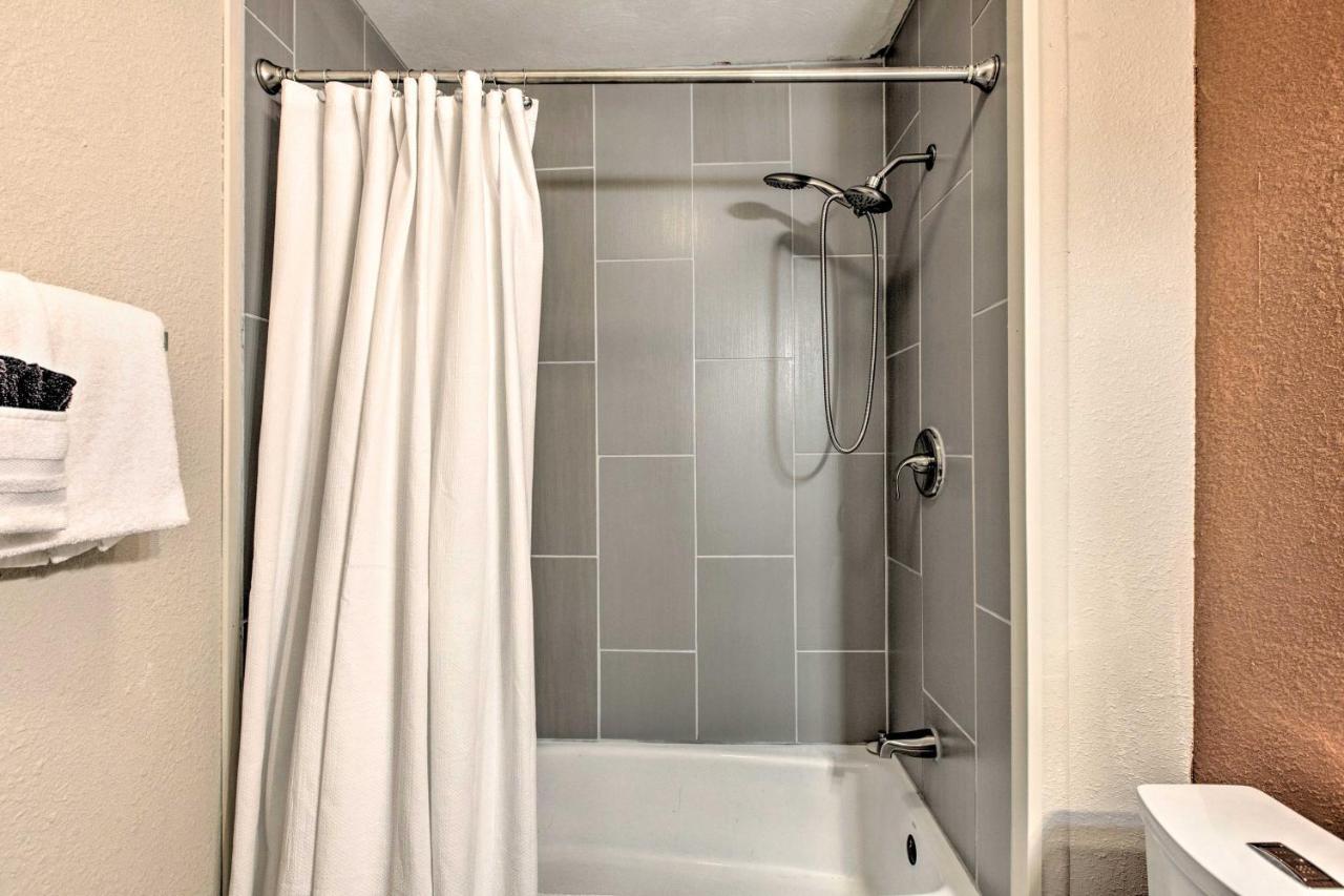 Cozy Red River Condo - Walk To Chair Lift! Экстерьер фото